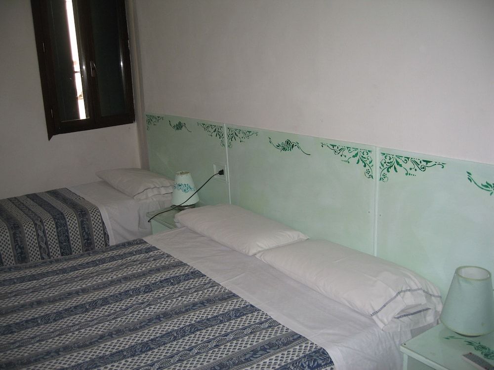 undefined Adua Hotel 6