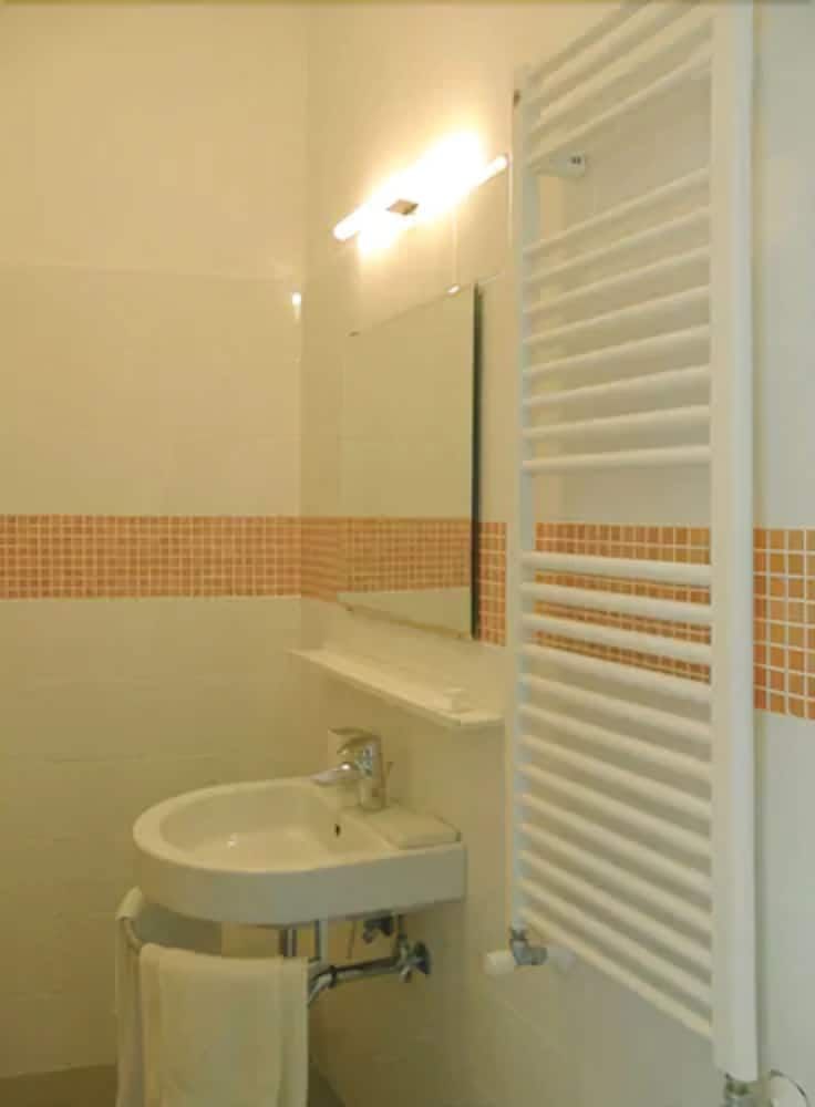 Il Sampietrino dei Cavalleggeri B&B Double Room 13