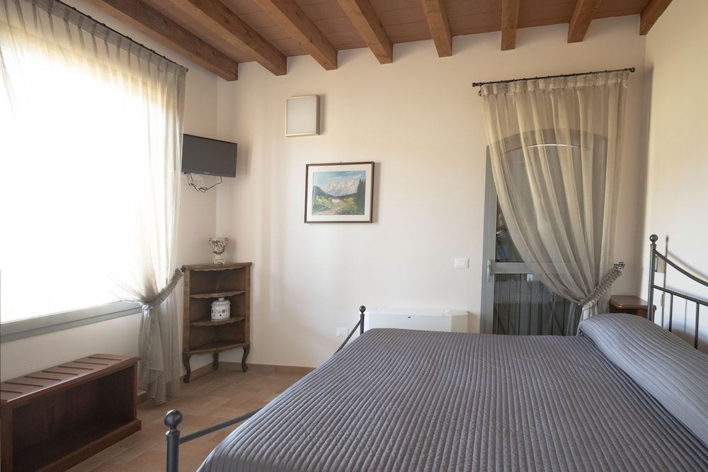 Agriturismo Ben Ti Voglio Deluxe Double Room 6