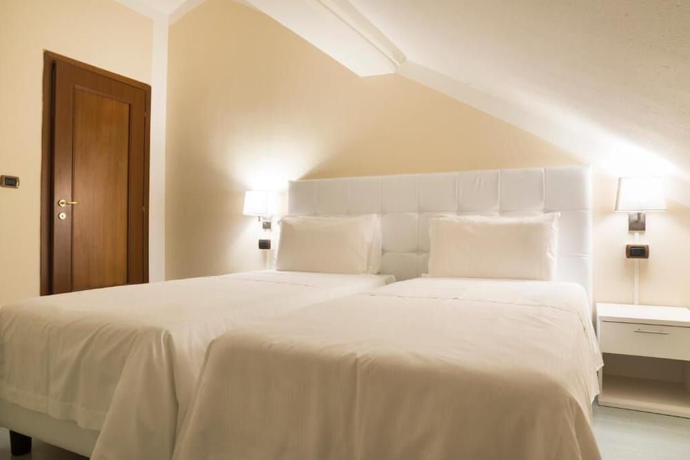 Hotel Tourist Triple Room 4