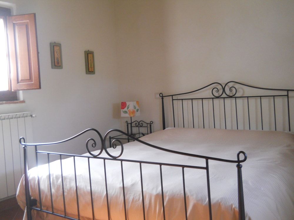 Panoramic Apartment, 2 Bedrooms, Kitchenette, Lake View