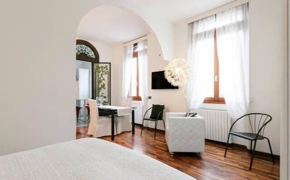 Optimus Host Cermenate Apartment Apartment 11