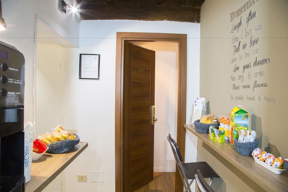 undefined Do-Do Navona Suites 8