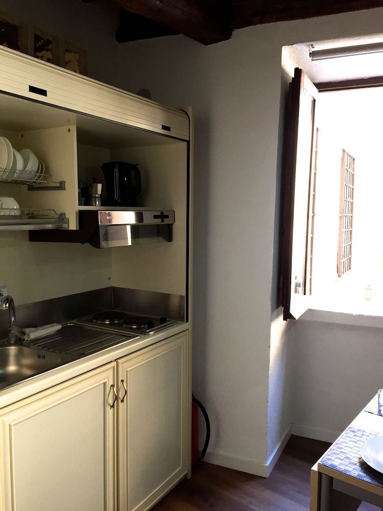 Do-Do Navona Suites Superior Double Room, 1 Bedroom, Kitchenette, City View 12