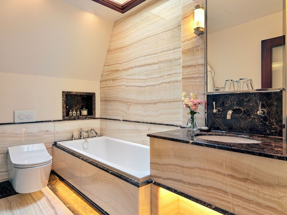 The Stafford London Classic Room, 1 King Bed 3