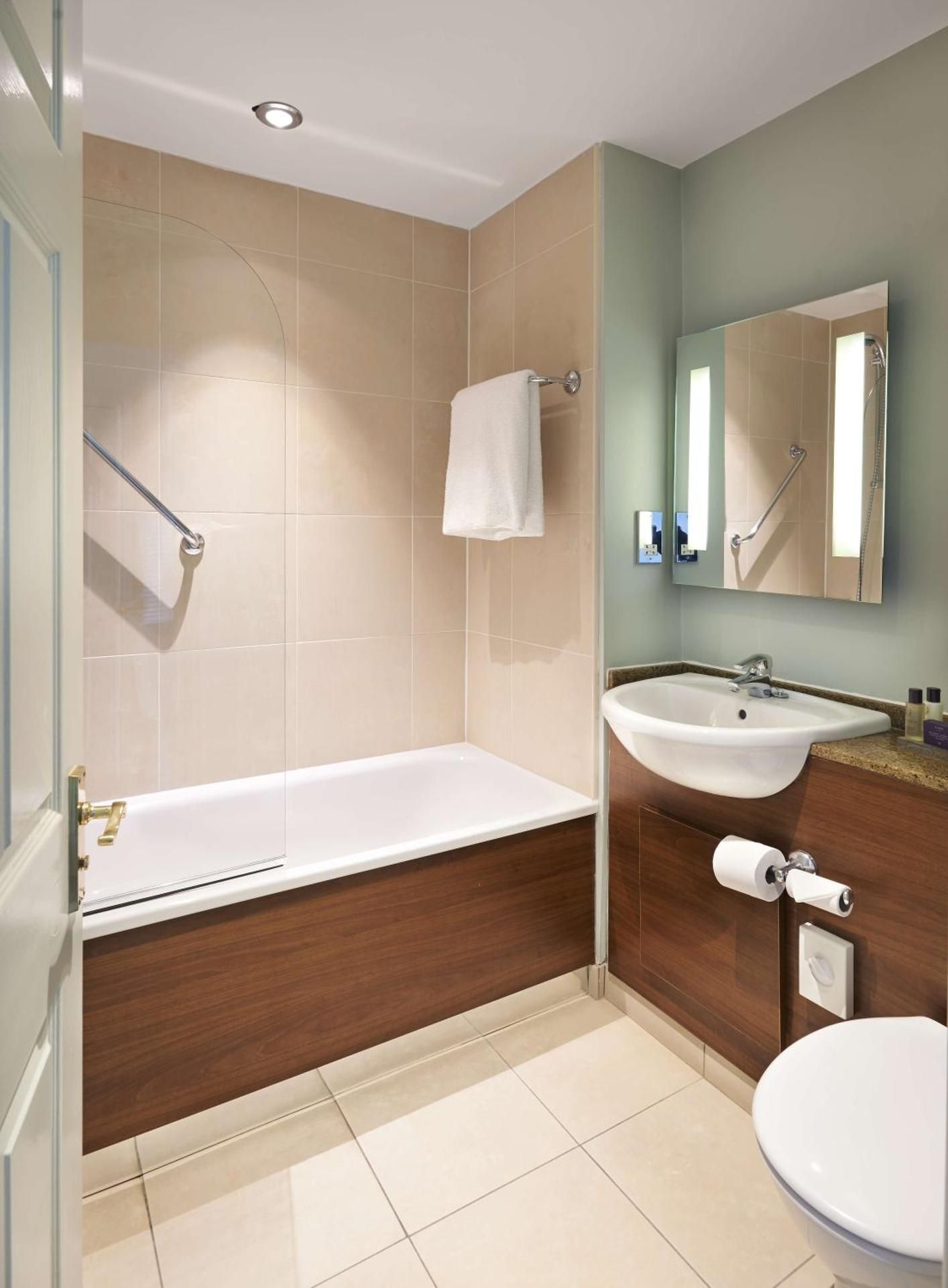 King Terrace Room with Patio Access