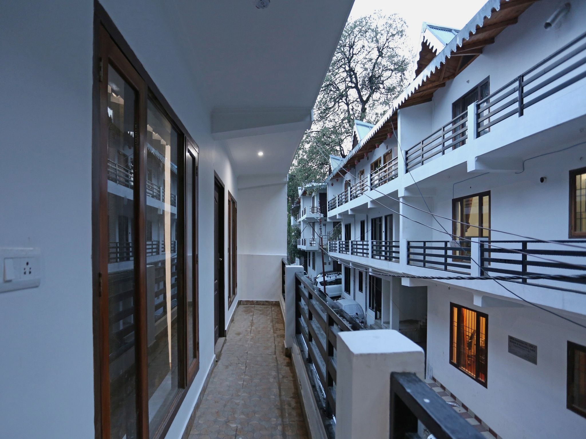 Hotel Embassy International