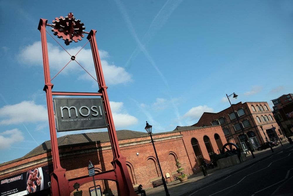 undefined ibis Manchester Centre Princess Street 7