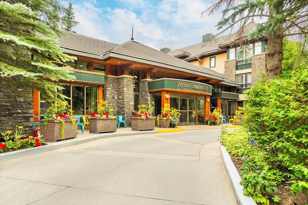 undefined Royal Canadian Lodge 10