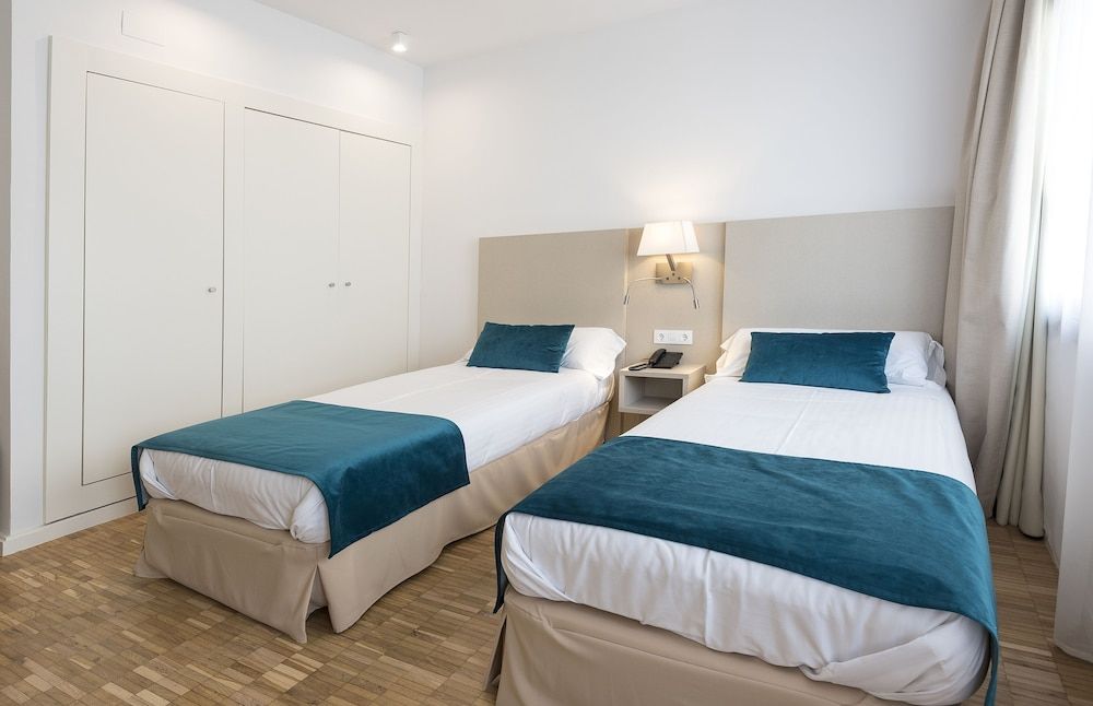 Hotel Lauria Deluxe Triple Room