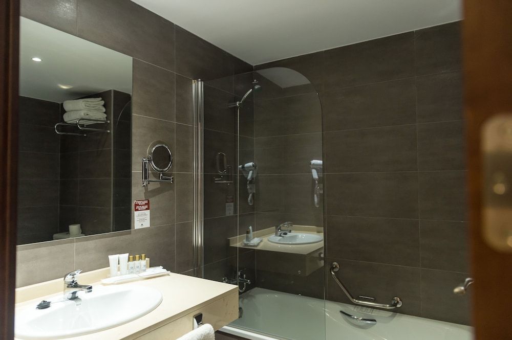 Hotel Palacio de Valderrábanos Standard Twin Room 4