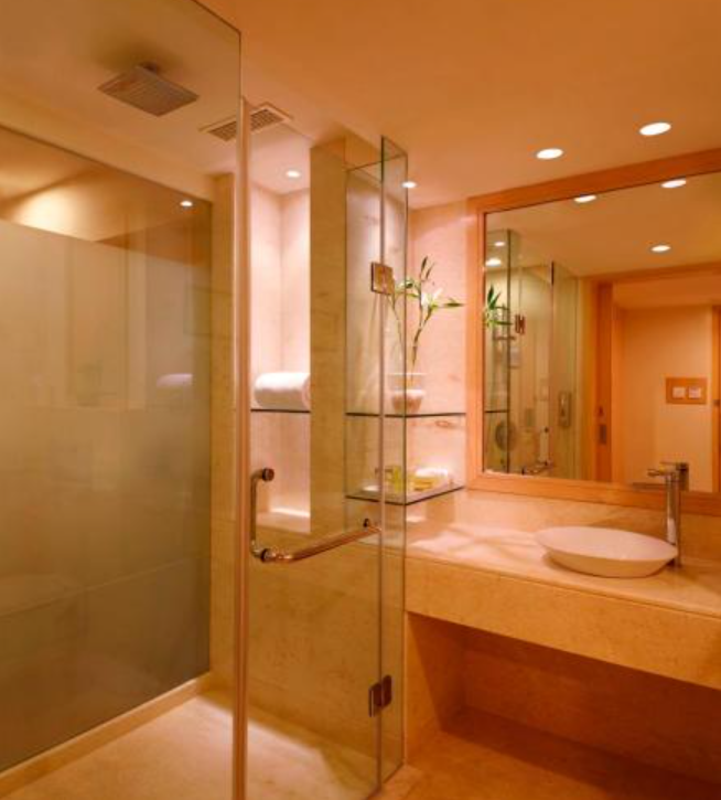 Lemon Tree Hotel, Banjara Hills, Hyderabad Business room 2