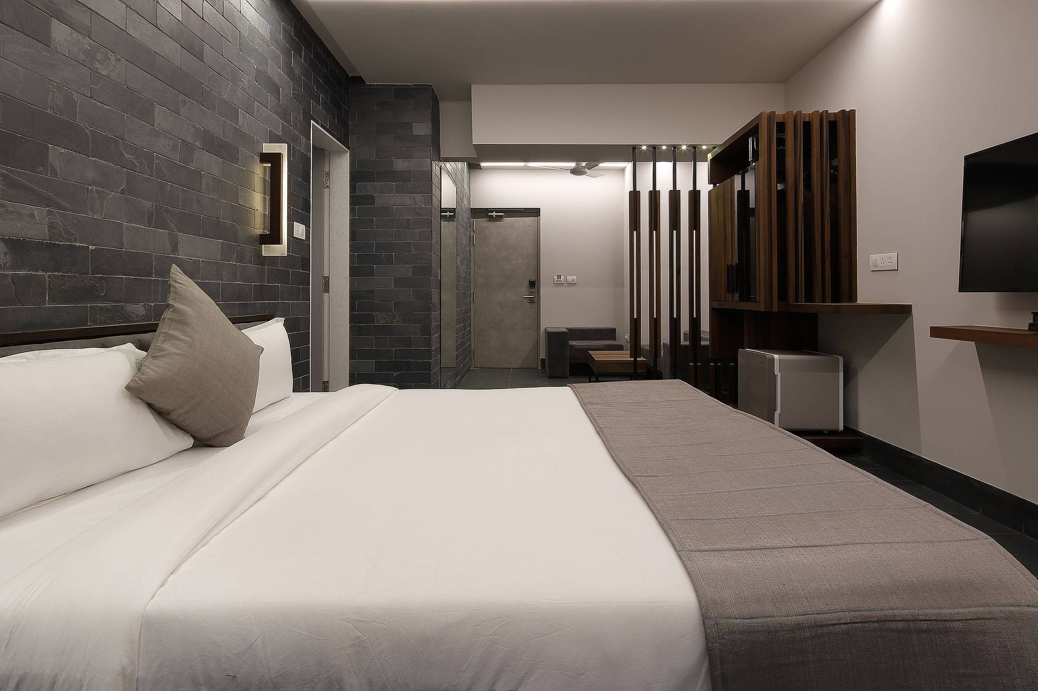Fluent Room