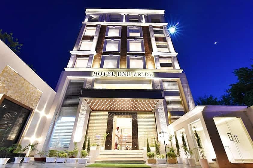 Hotel DNR Pride