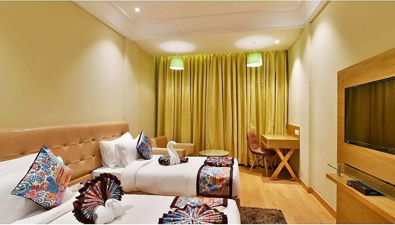 Hotel DNR Pride Premium King room 16