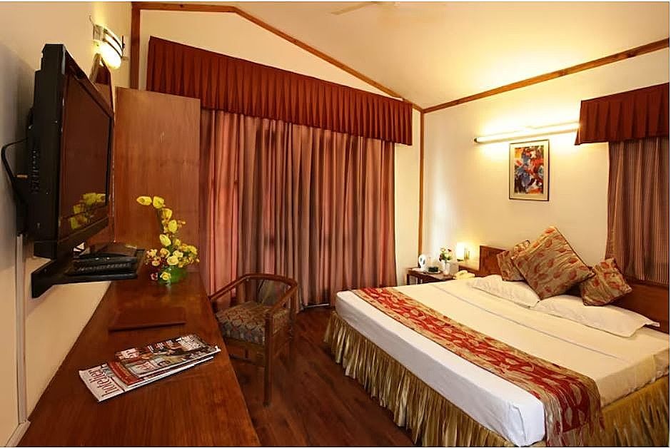 5 Bedroom Villa