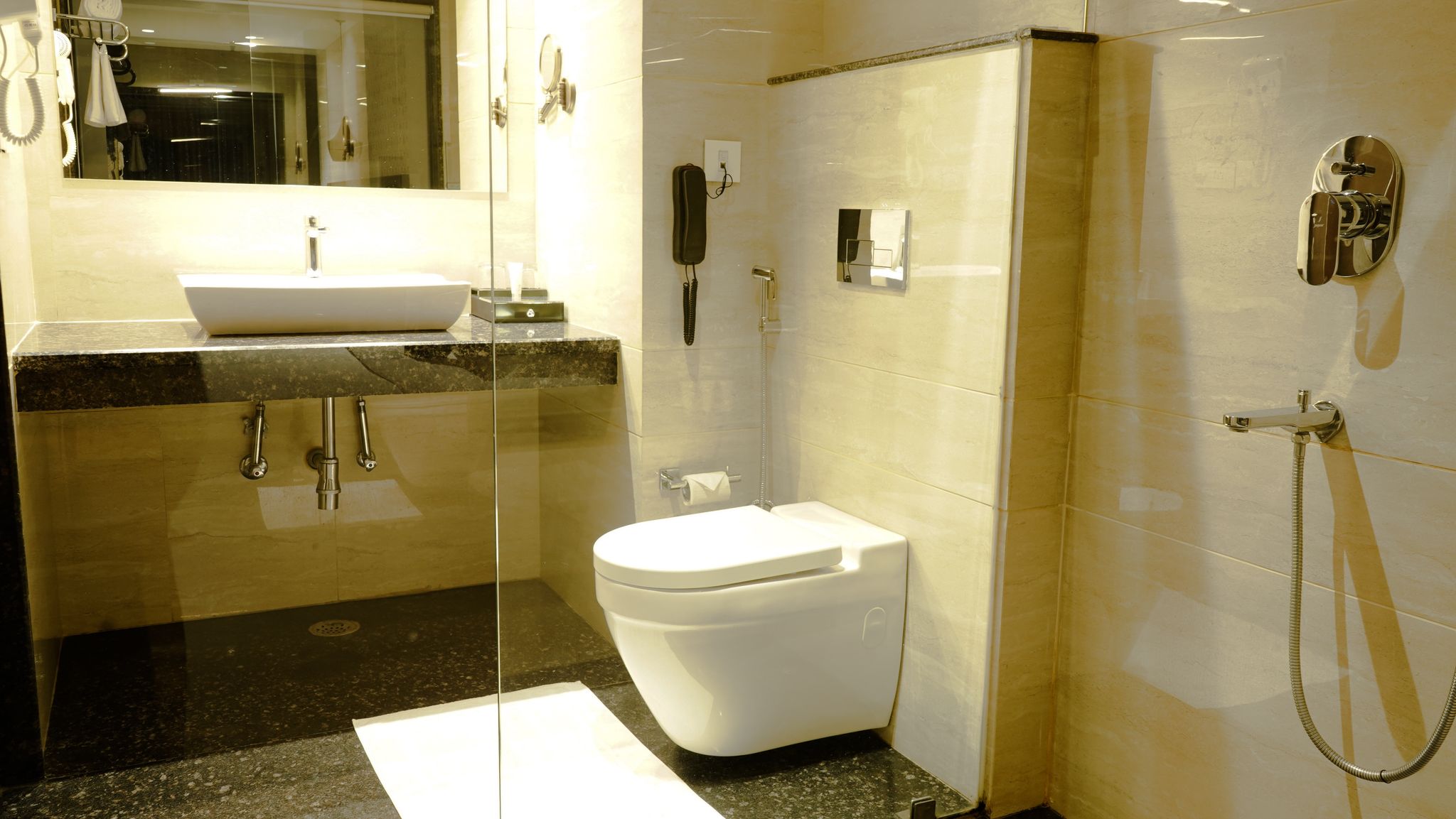 Hotel Saffron Crest Executive Room 5