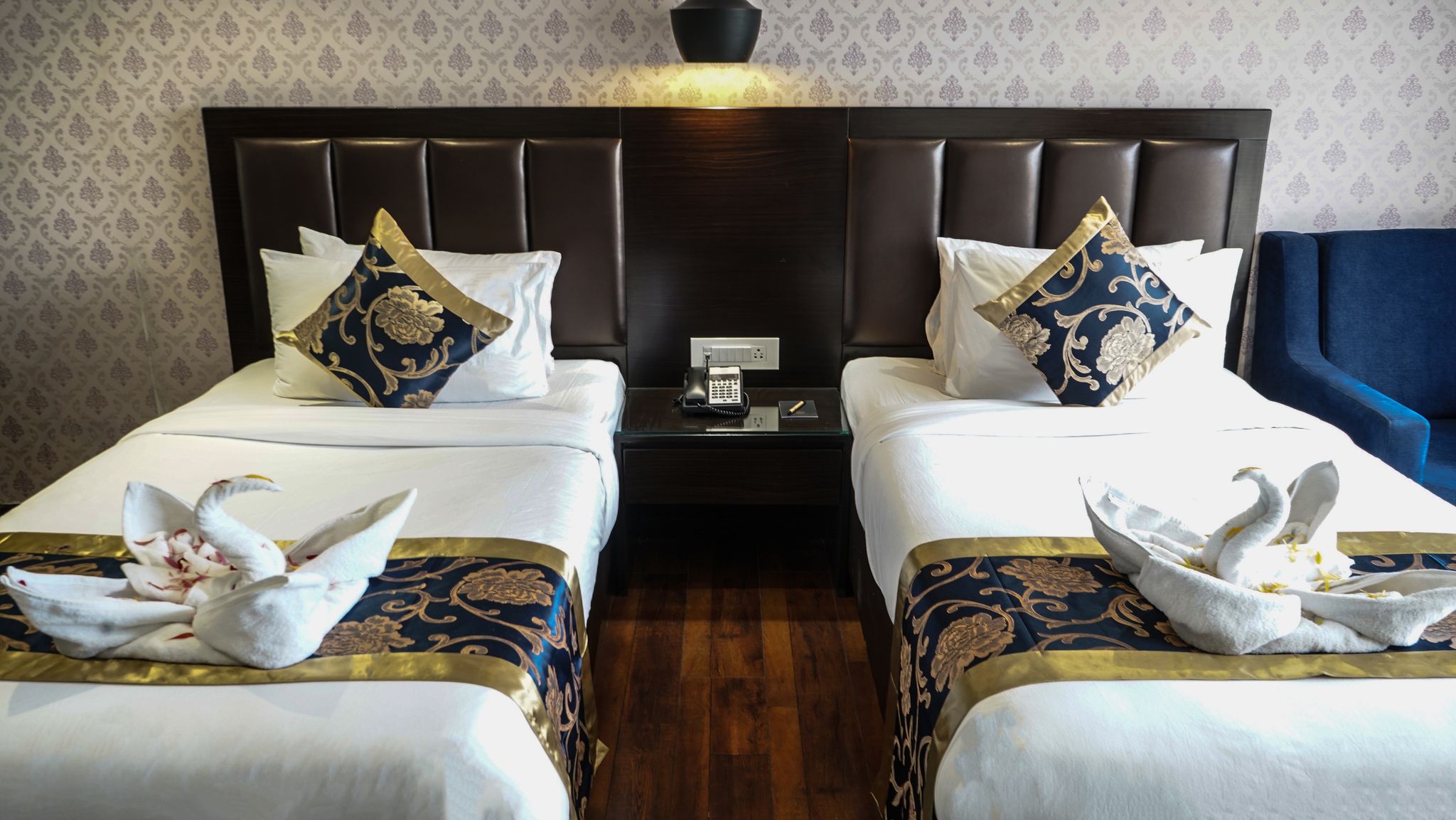 Hotel Saffron Crest Executive Room