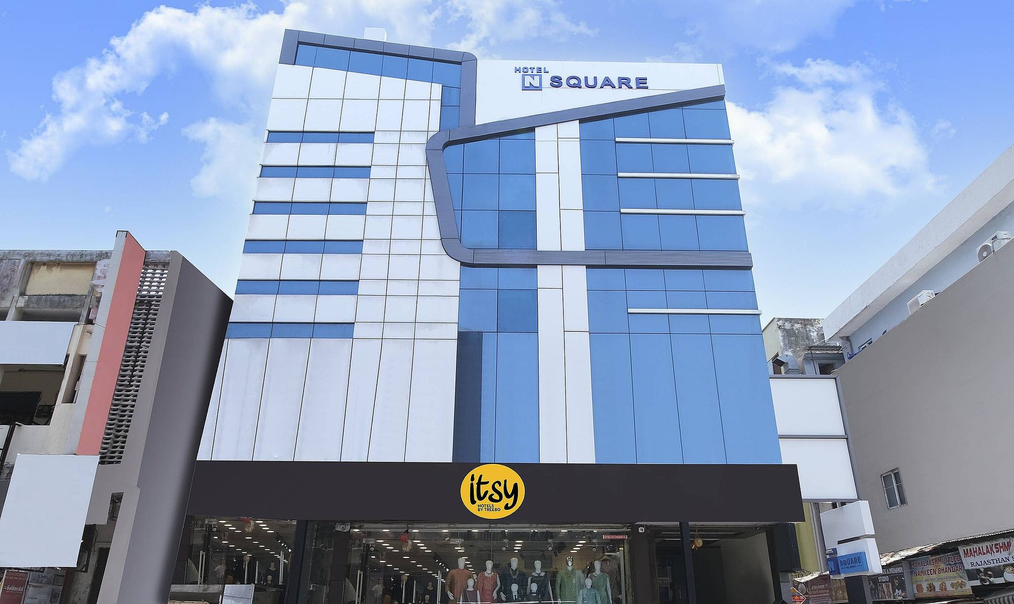 Itsy Hotels N Square