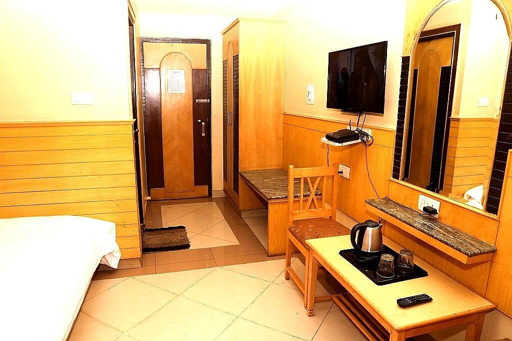 Deluxe Double Non AC Room