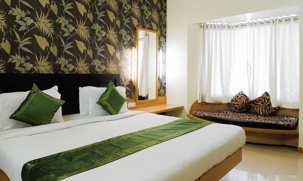 Treebo Trend Yuvraj Aurangabad Standard Room 2
