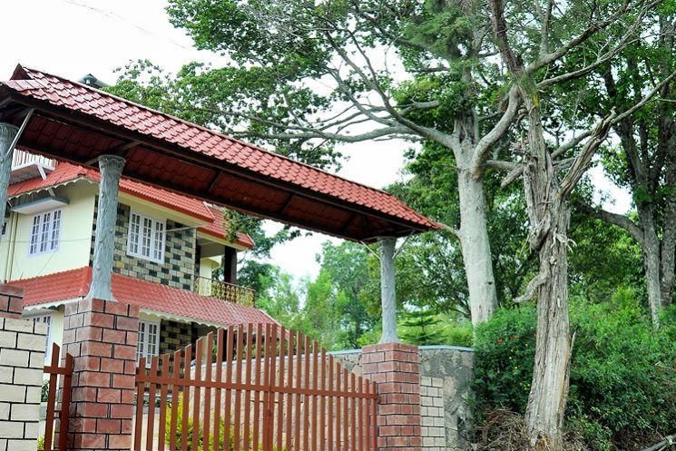 undefined Silver Mount Holidays 6