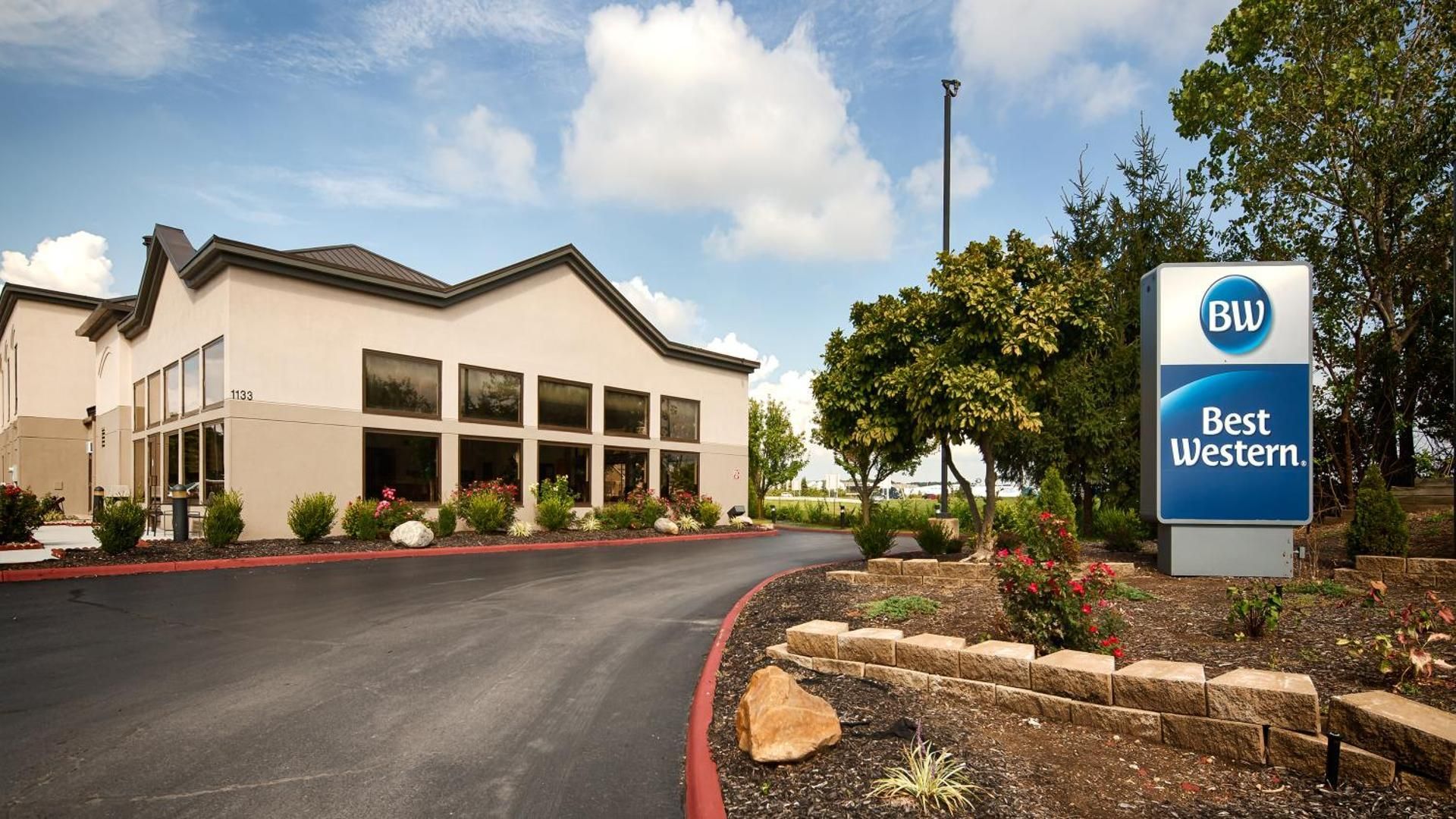 undefined Best Western Suites 10