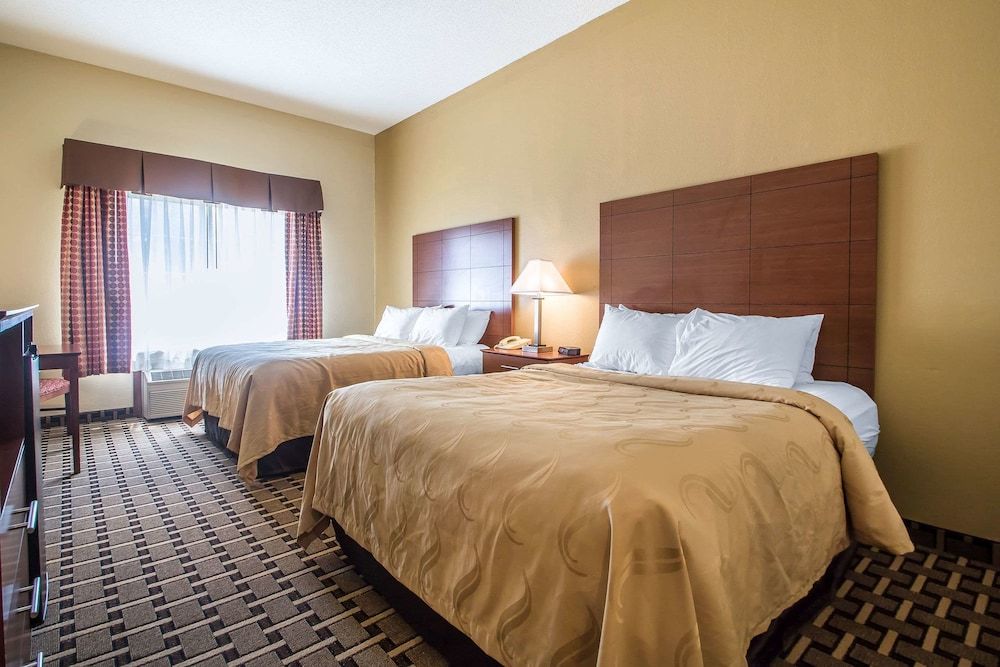 Room, 2 Queen Beds, Accessible, Non Smoking