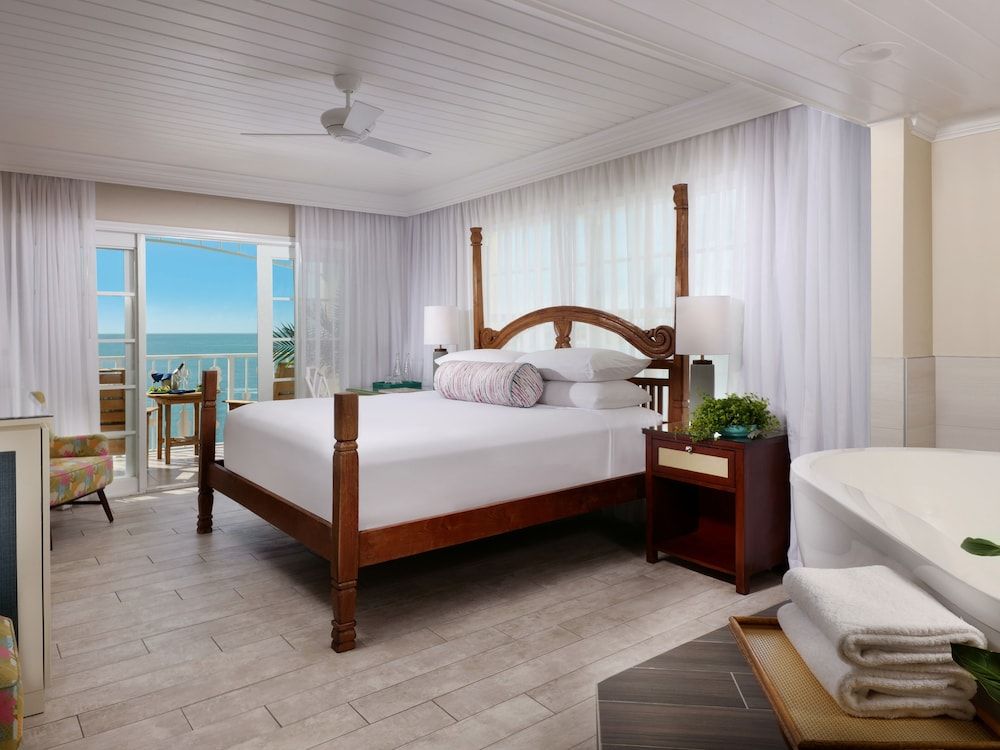 undefined Ocean Key Resort - A Noble House Resort 2