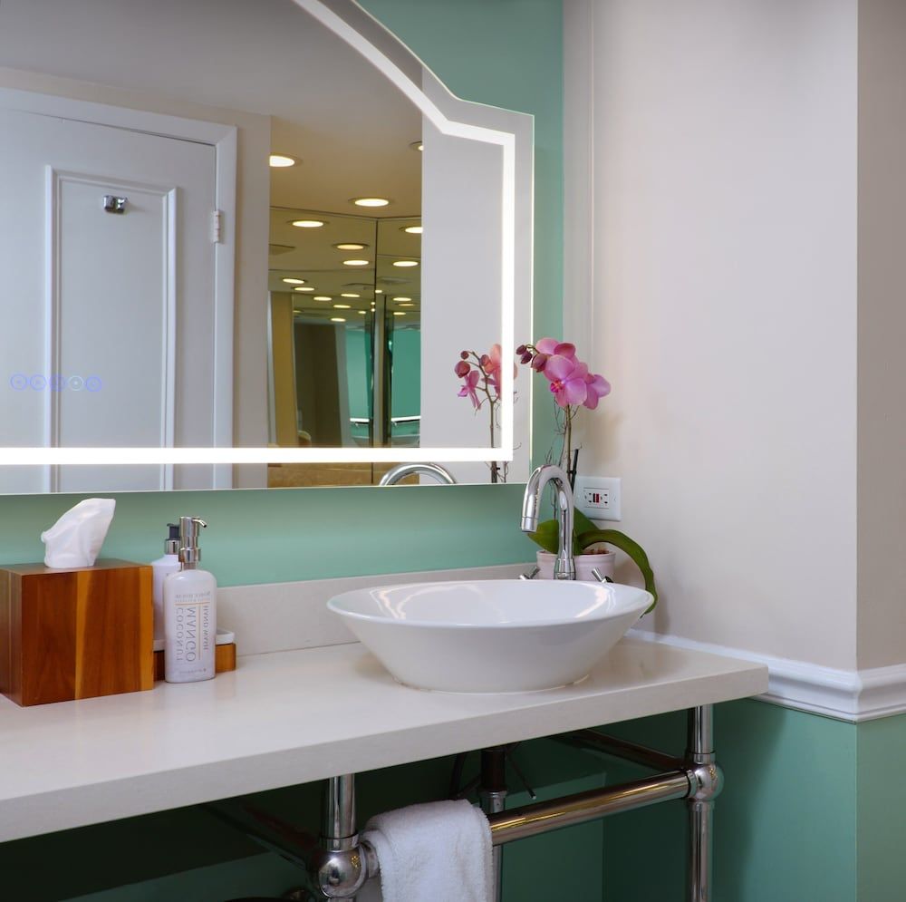 undefined Ocean Key Resort - A Noble House Resort 9