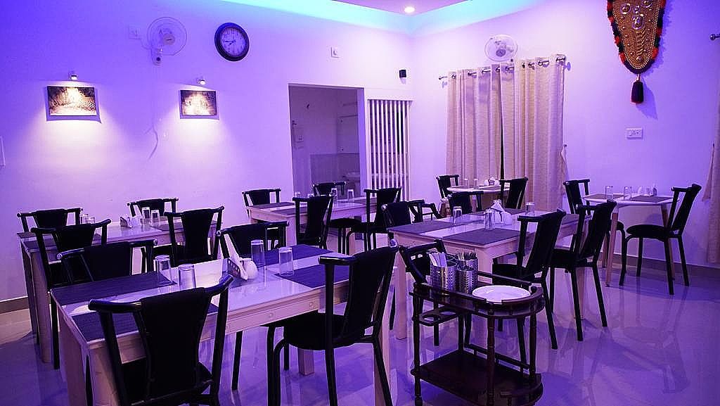 undefined Woodrose Resort 3