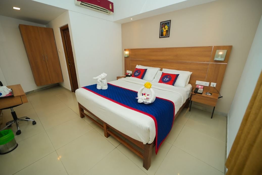 Zip by Spree Hotels Mangala International Executive Room 5
