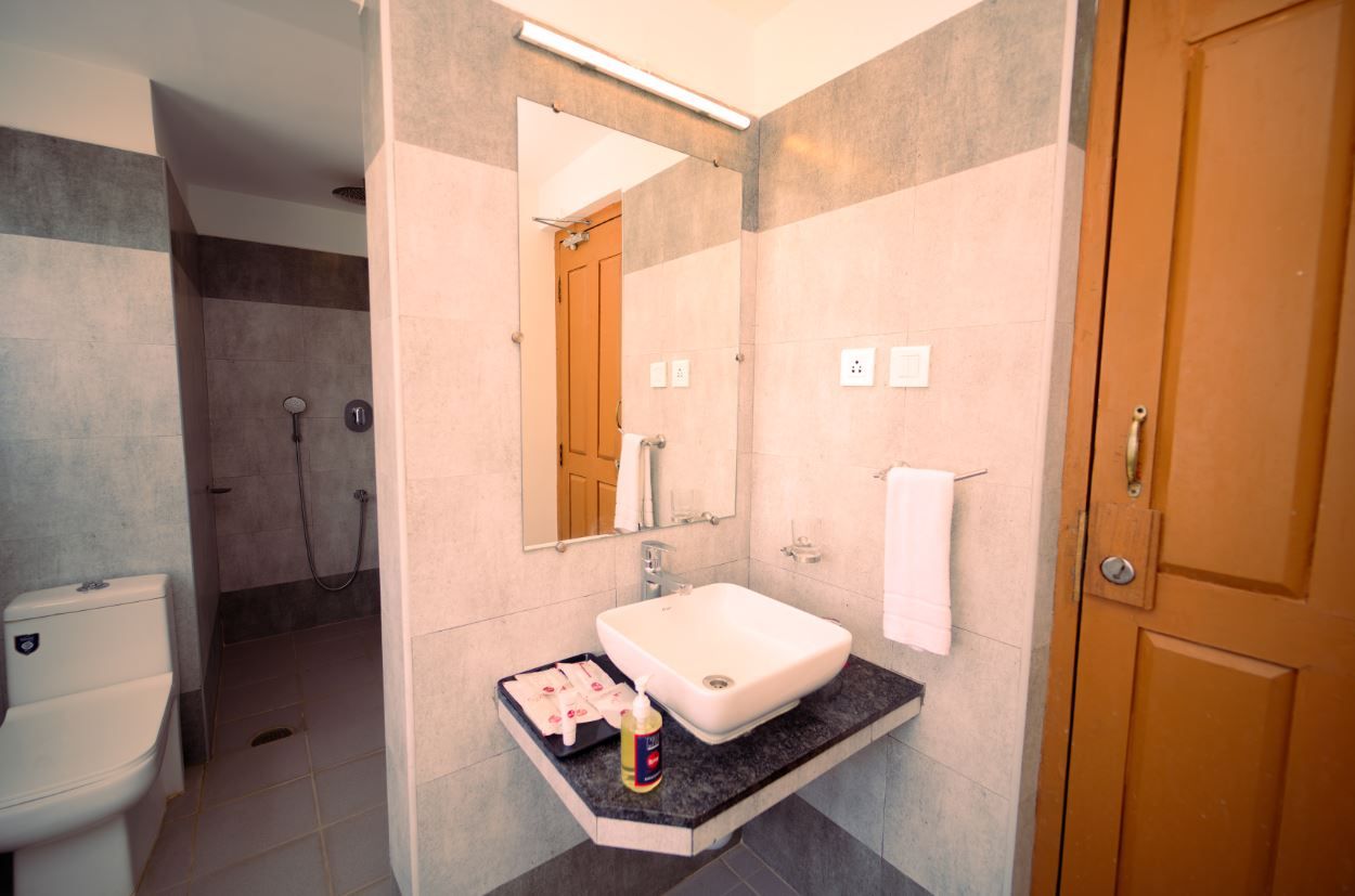 Zip by Spree Hotels Mangala International Superior Room 17