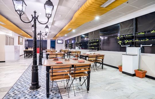 undefined Zip by Spree Hotels Mangala International 4