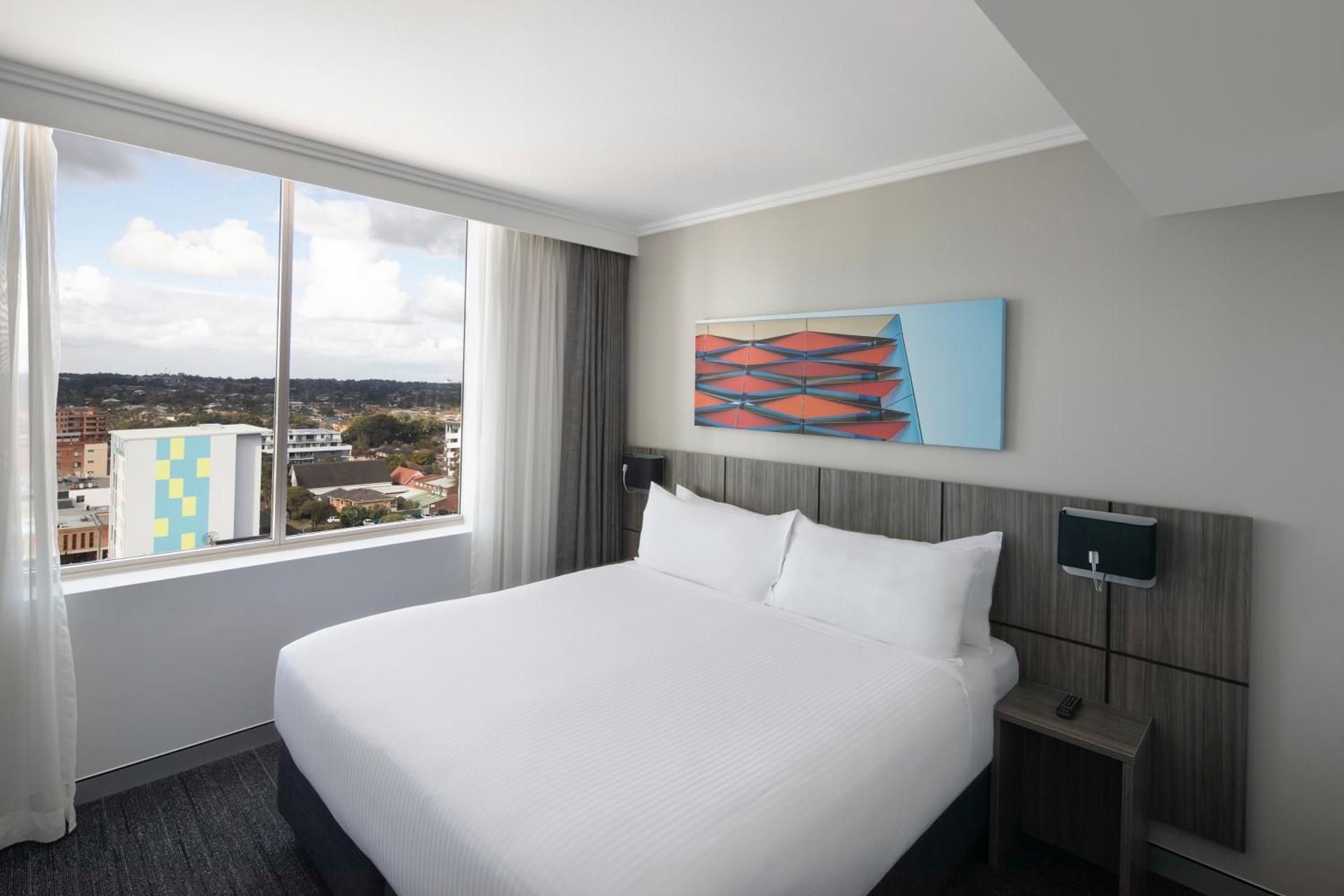 Superior Accessible Queen Room