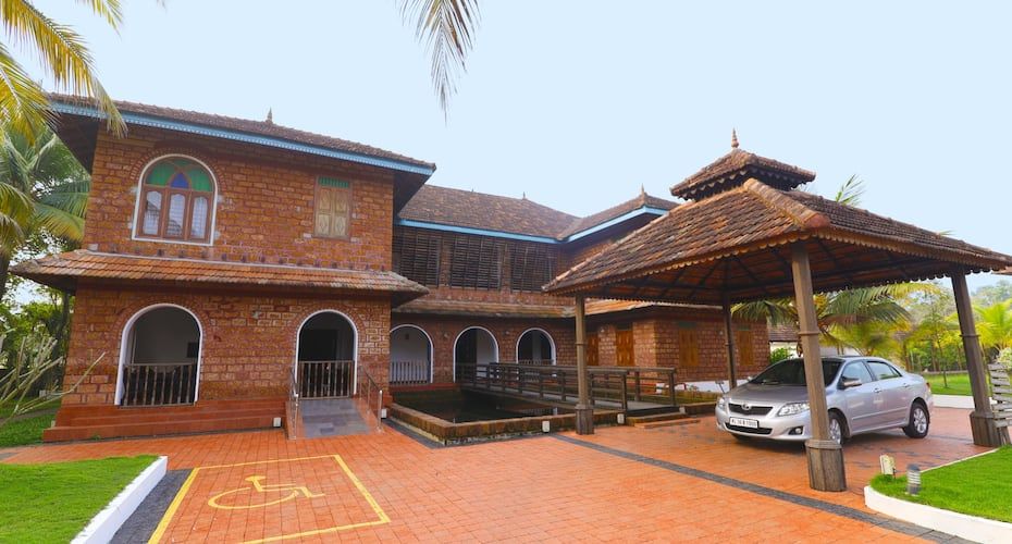 undefined Kumarakom Heritage Resort 3
