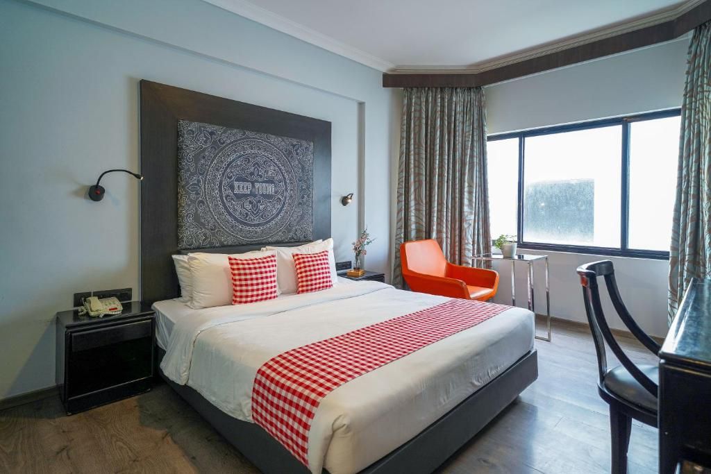Open Hotel by Olive, The Infantry Hotel Suite Room 3