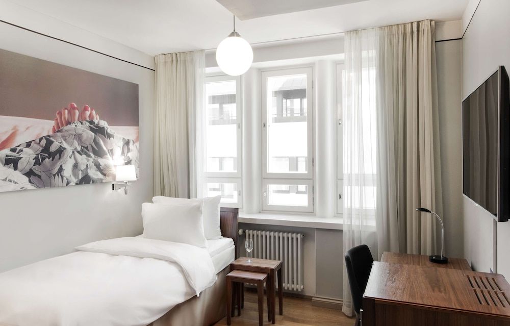 undefined Radisson Blu Aleksanteri Hotel, Helsinki 4