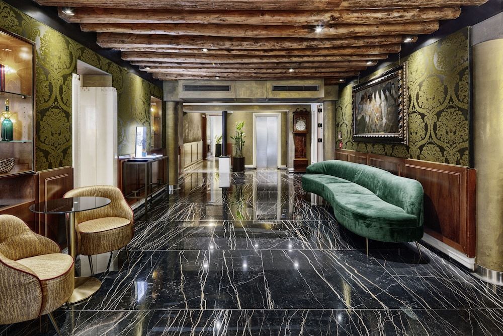 undefined Hotel Bisanzio