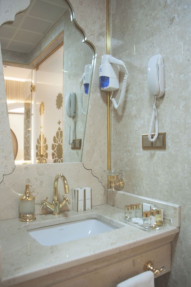 undefined Arden City Hotel - Special Class 8