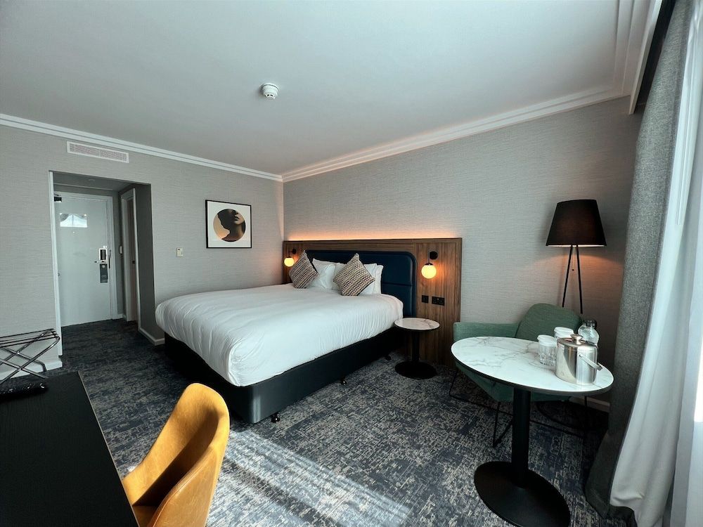 Premium Room, 1 Queen Bed