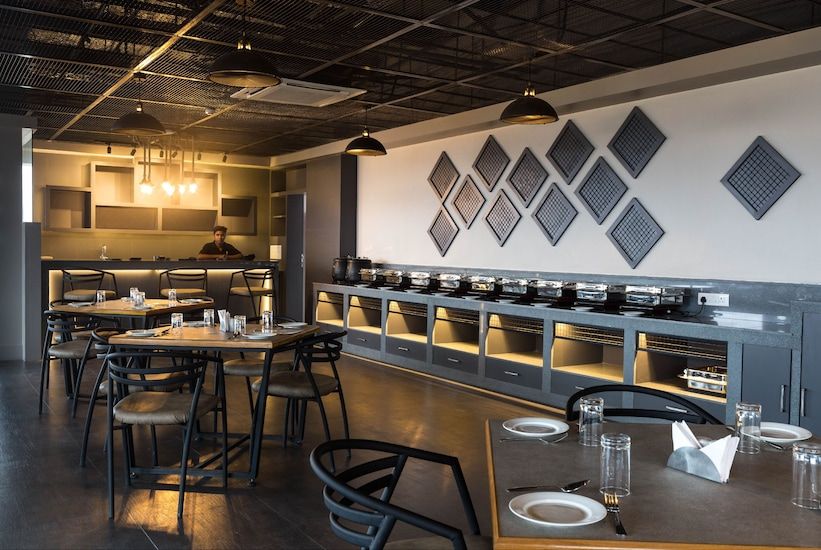 Food & Dining