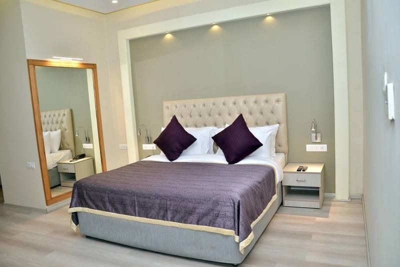 undefined Mango Hotels Naveen 7