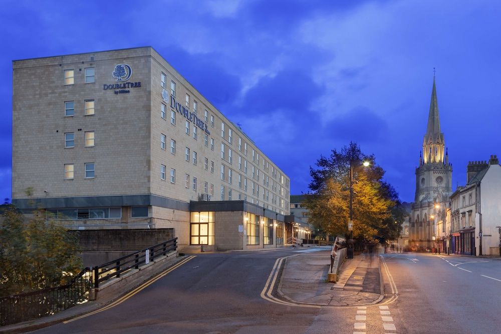 undefined Doubletree by Hilton Bath 5