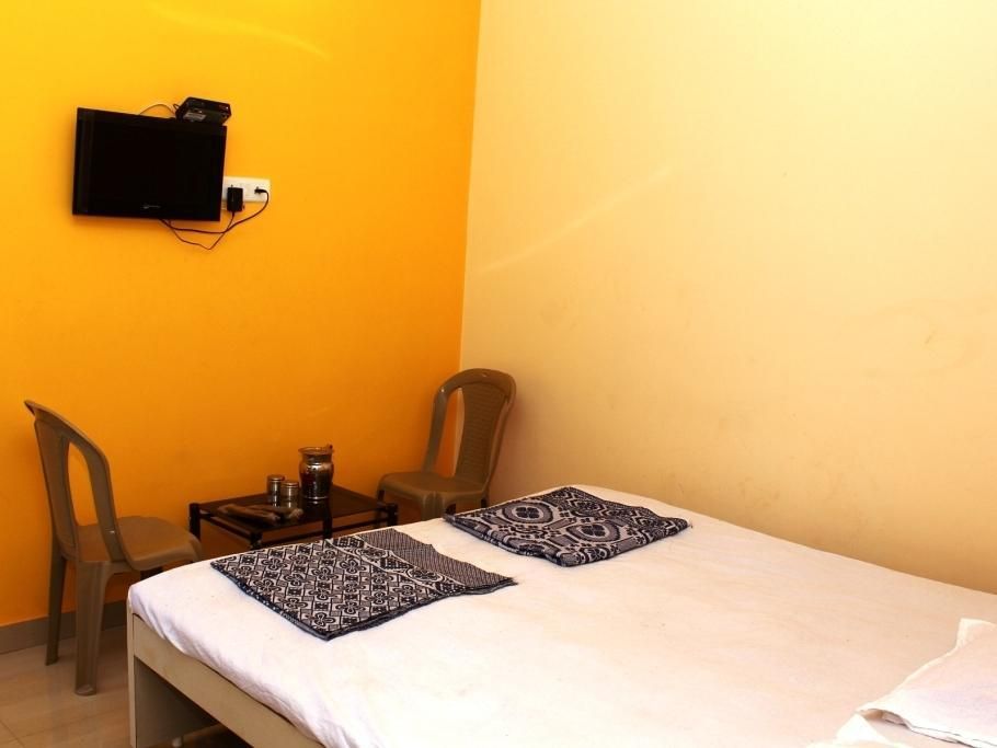 Center Point Residency Double Bedded Room 2