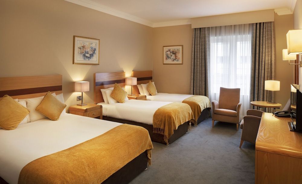 undefined The Green Isle Hotel Dublin 2