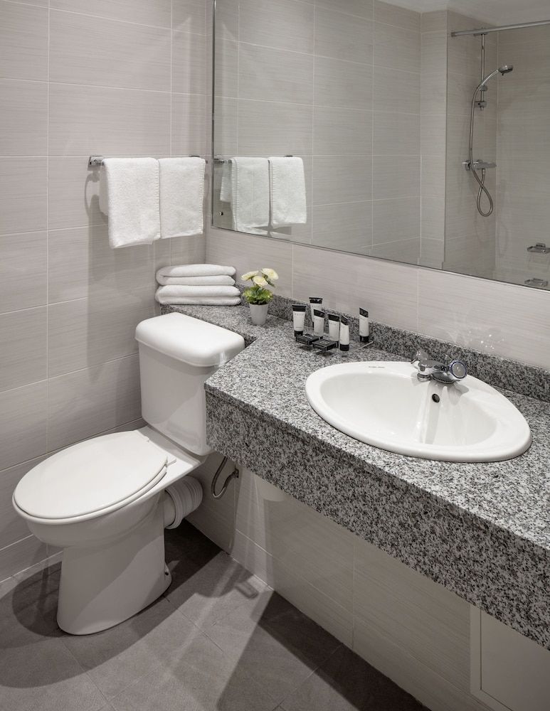 undefined The Green Isle Hotel Dublin 8