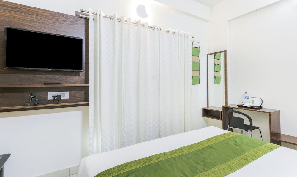 Treebo Sandpipers Kushalnagar Standard Double Room 4