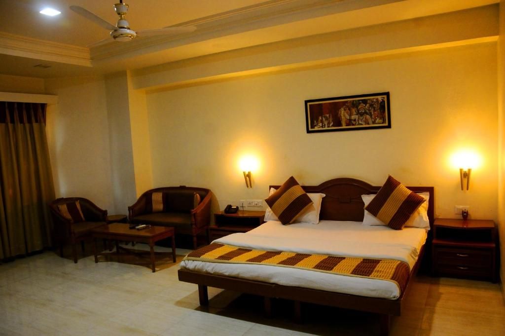 Suite Room - Double Occupancy