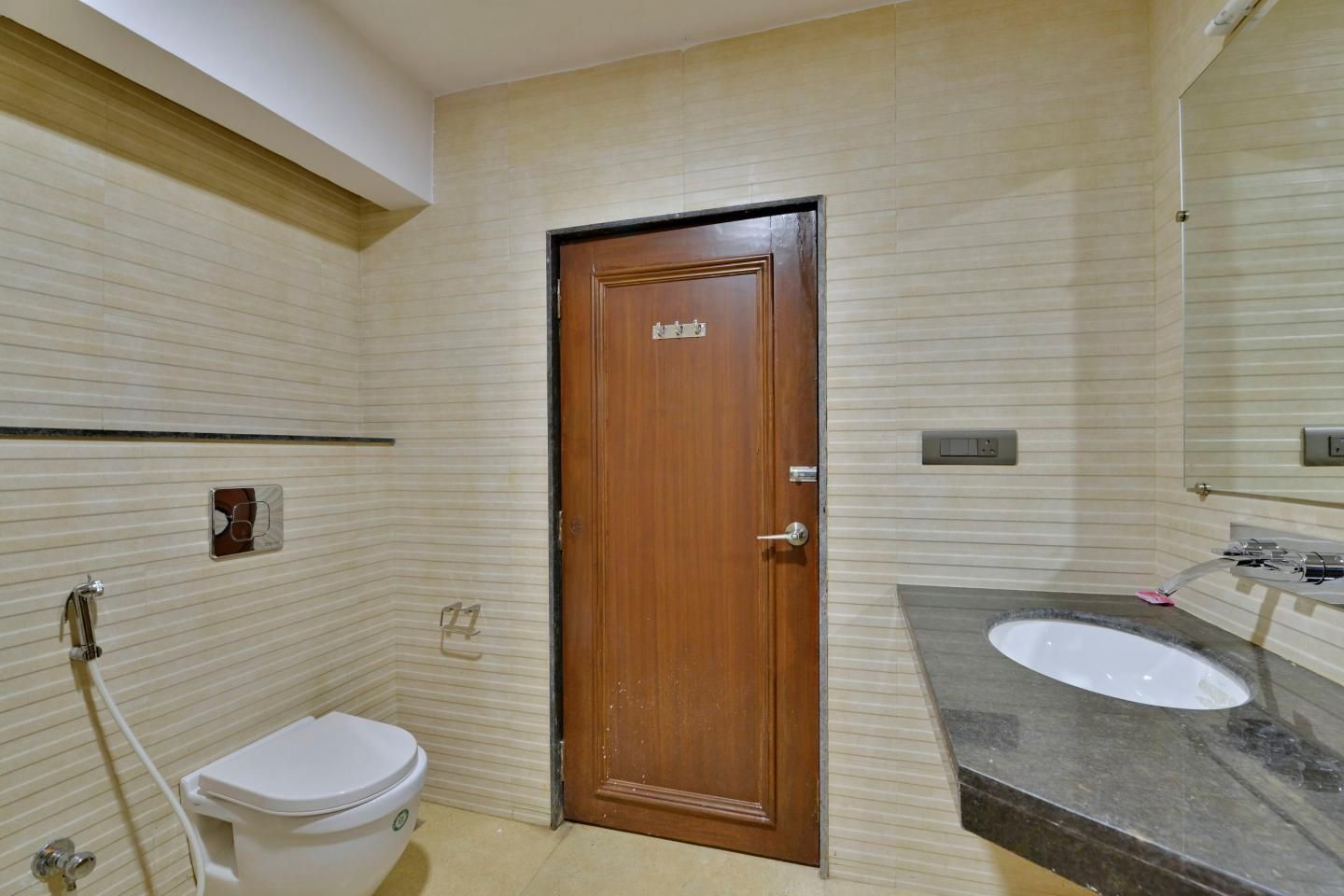 Hotel Ashray Luxury A/C Room 5